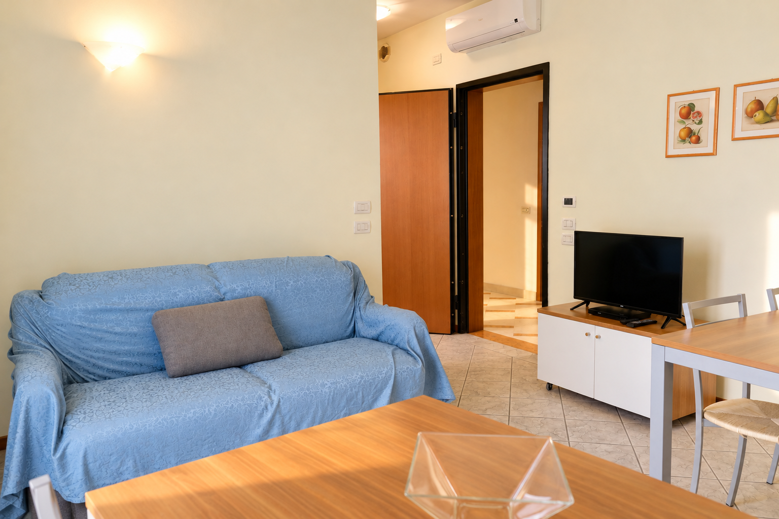 One-Bedroom – Carracci 33